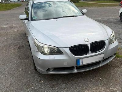 Second-hand BMW 525 163 CP (119 kW) 2004 Argintiu Break