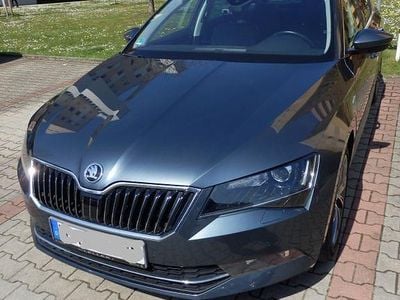 Usata Skoda Superb LAURIN & KLEMENT 190 CV (139 kW) 2017 Grigio Berlina