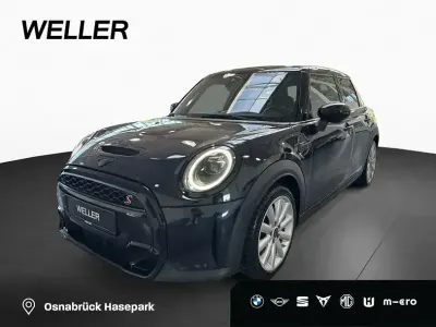 Gebraucht Mini Cooper S 178 PS (130 kW) 2022 Enigmatic black (schwarz) Kleinwagen