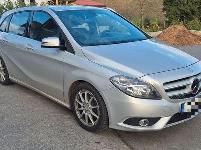 Mercedes B180