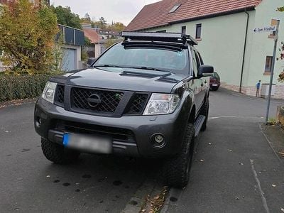 Gebraucht Nissan Navara 190 PS (139 kW) 2010 Grau Abholung