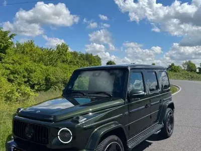 Gebraucht Mercedes G400 AMG 330 PS (242 kW) 2023 Grün SUV