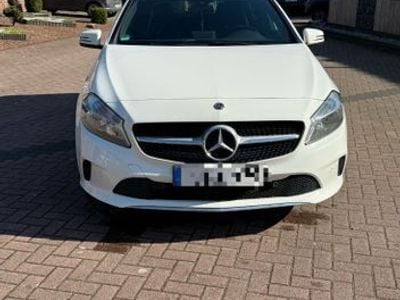Mercedes A200
