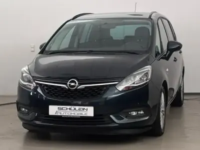 Gebraucht Opel Zafira 131 PS (96 kW) 2017 Smaragd gruen (mi) Van / Kleinbus