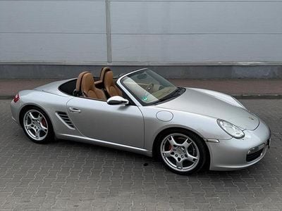 Second-hand Porsche Boxster 240 CP (176 kW) 2005 Argintiu Cabrio