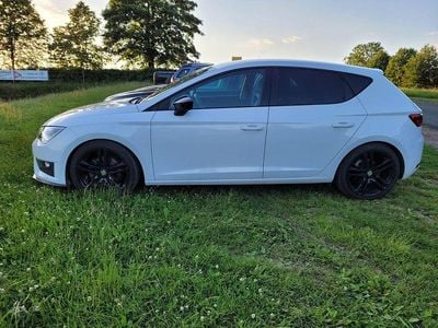 Gebraucht Seat Leon ST FR 125 PS (91 kW) 2017 Weiß Kombi