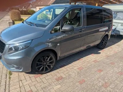 Gebraucht Mercedes Vito 114 PS (83 kW) 2016 Grau Van