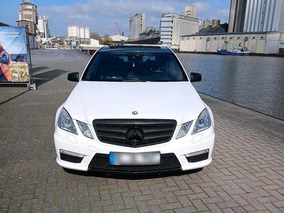 Gebraucht Mercedes E63 AMG AMG 525 PS (386 kW) 2009 Grau Limousine
