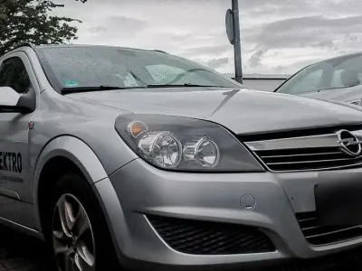 Gebraucht Opel Astra 110 PS (80 kW) 2008 Silber Limousine