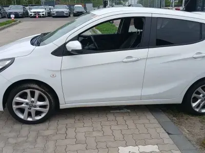 Używany Opel Karl Exklusiv 75 KM (55 kW) 2015 Biały Hatchback