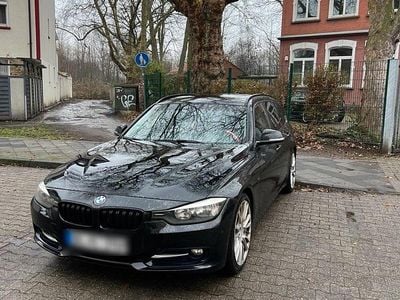 Gebraucht BMW 320 194 PS (142 kW) 2014 Schwarz Kombi