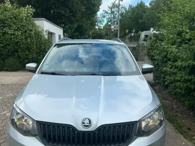 Gebraucht Skoda Fabia 90 PS (66 kW) 2015 Grau Kombi