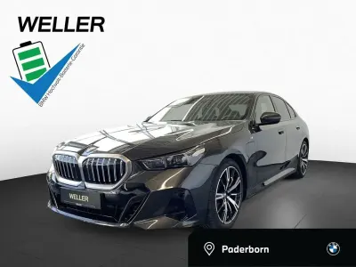 Gebraucht BMW 530e M Sport 299 PS (219 kW) 2025 Grau Limousine