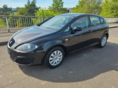 Używany Seat Leon 86 KM (63 kW) 2009 Czarny Hatchback