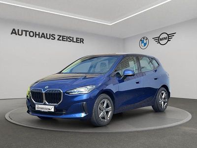 Gebraucht BMW 220 Active Tourer 156 PS (114 kW) 2025 Phytonicblau Van / Kleinbus