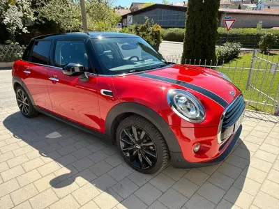 Gebraucht Mini Cooper 136 PS (100 kW) 2020 Rot Kleinwagen