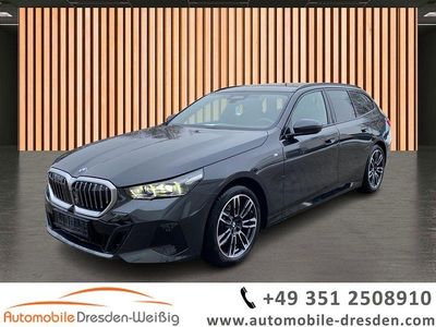 Gebraucht BMW 520 M Sport 190 PS (139 kW) 2025 Sophistograu Kombi