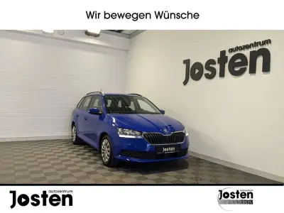 Usata Skoda Fabia Ambition 95 CV (69 kW) 2022 Blu Utilitaria
