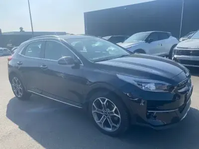 Gebraucht Kia XCeed Spirit 141 PS (103 kW) 2021 Schwarz SUV