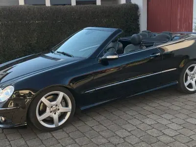 Gebraucht Mercedes CLK350 Avantgarde 272 PS (200 kW) 2007 Schwarz Cabrio
