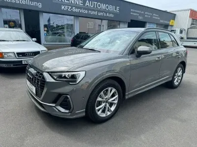Gebraucht Audi Q3 S-Line 190 PS (139 kW) 2022 Grau SUV