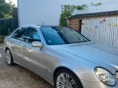 Gebraucht Mercedes E500 Avantgarde 306 PS (225 kW) 2002 Silber Limousine