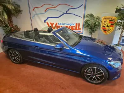 Gebraucht Mercedes C180 156 PS (114 kW) 2016 Blau Cabrio