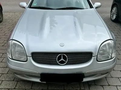 Gebraucht Mercedes SLK200 163 PS (119 kW) 2000 Silber Cabrio