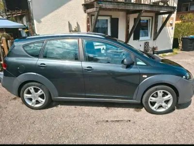 Używany Seat Altea 211 KM (155 kW) 2010 Czarny Minivan