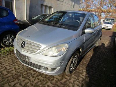 Gebraucht 2006 Mercedes B170 Van / Kleinbus | 1.790 € (Superpreis)