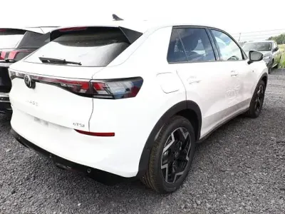 Neu VW T-Roc R-line 150 PS (110 kW) 2026 Pure white pure white SUV