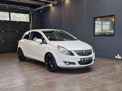 Weiß Gebraucht 2010 Opel Corsa Sport Kleinwagen | 5.999 € (Teuer)