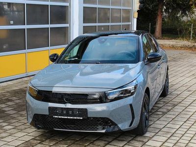 Grau Gebraucht 2024 Opel Corsa Limousine | 21.300 € (Etwas zu teuer)