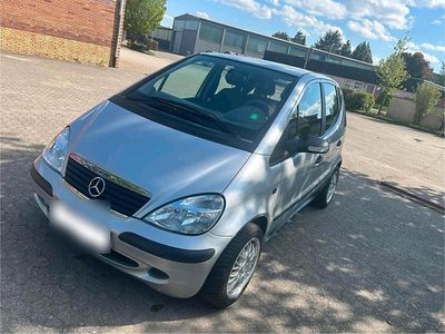 Usata Mercedes A140 81 CV (59 kW) 2003 Argento Utilitaria