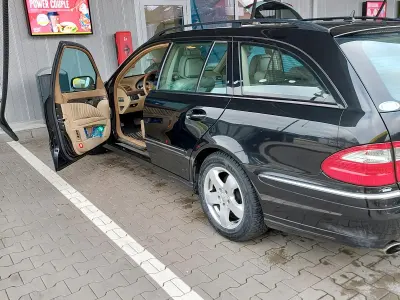 Gebraucht Mercedes 320 224 PS (164 kW) 2008 Schwarz Kombi