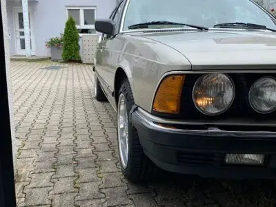 Gebraucht BMW 728 Basis 184 PS (135 kW) 1984 Bronze Limousine