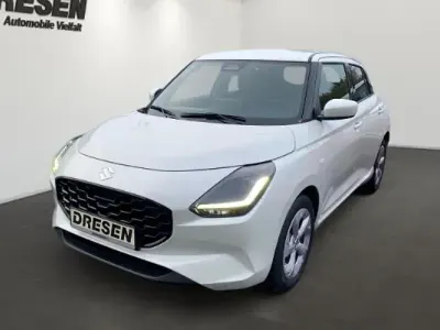 Usata Suzuki Swift Comfort 83 CV (61 kW) 2025 Bianco Utilitaria