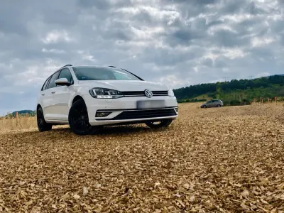 Gebraucht VW Golf VII 110 PS (80 kW) 2017 Weiß Kombi