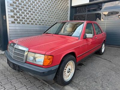 Usata Mercedes 190 1983 Rosso Berlina