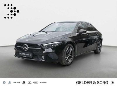 Gebraucht Mercedes A250 224 PS (164 kW) 2024 Nachtschwarzunilack Limousine
