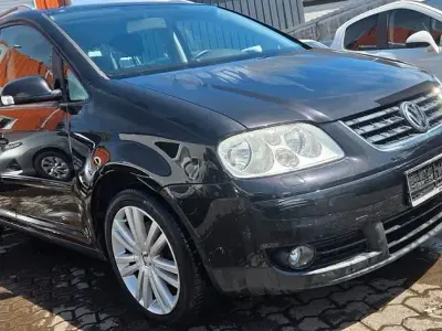 Gebraucht VW Touran Highline 140 PS (102 kW) 2005 Schwarz Van / Kleinbus