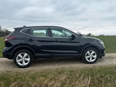 Gebraucht Nissan Qashqai 150 PS (110 kW) 2020 Schwarz SUV