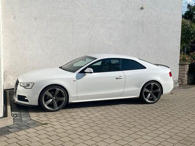 Weiß Gebraucht 2013 Audi A5 Coupé | 13.200 € (Etwas zu teuer)