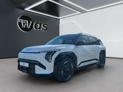 Używany Kia EV3 Comfort 150 kW (204 KM) 2026 Biały SUV