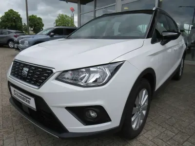 Gebraucht Seat Arona XCELLENCE 95 PS (69 kW) 2020 "candy" weiss SUV