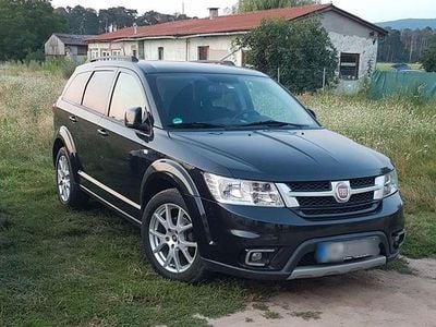 Gebraucht Fiat Freemont Urban 170 PS (125 kW) 2011 Schwarz SUV