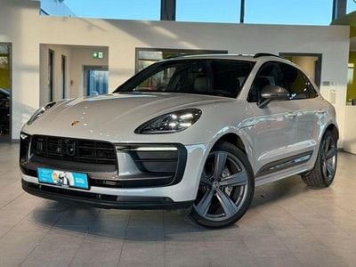 Andere Gebraucht 2023 Porsche Macan Chrono SUV | 60.995 € (Guter Preis)