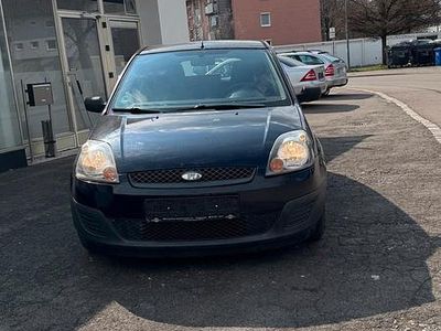 Gebraucht Ford Fiesta 100 PS (73 kW) 2006 Blau Kleinwagen