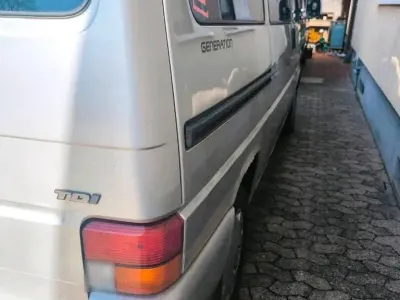Gebraucht VW Multivan 151 PS (111 kW) 2000 Grau Van / Kleinbus