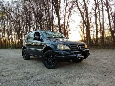 Mercedes ML320